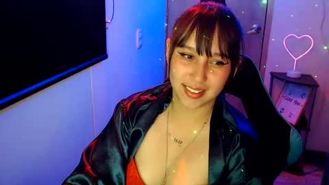 kenshi2302 online show from May 12, 3:26 am