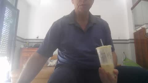 kent_ham online show from December 18, 4:19 am