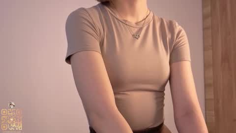 Lisa online show from March 5, 7:12 pm