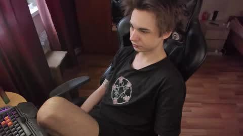 Looking for a moderator I PVT IS OPEN online show from March 5, 11:08 am