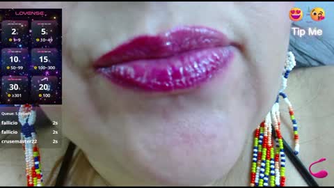 K E R L Y online show from February 3, 9:39 pm