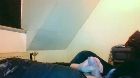 kermit2204 online show from February 2, 12:51 am