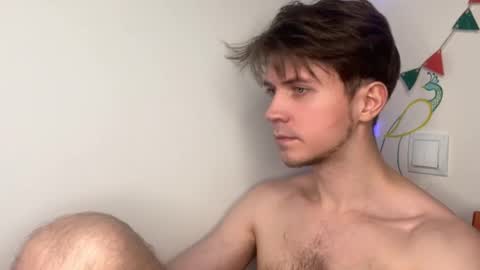 Kero online show from January 19, 4:06 pm