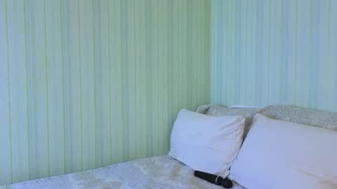 Catherine online show from December 3, 8:04 am