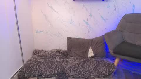 KEV online show from March 11, 7:22 am