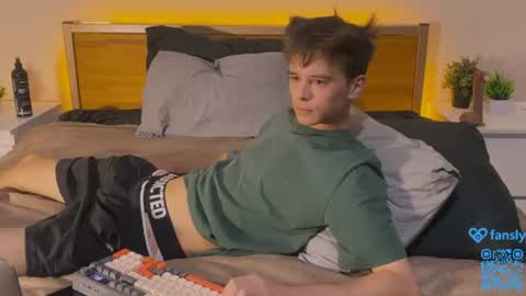 Kevin online show from June 29, 7:13 pm