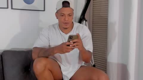 Kevin Lance online show from October 27, 7:08 am