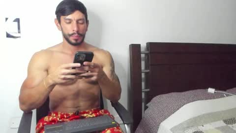 kevin_malone22 online show from November 8, 4:37 am