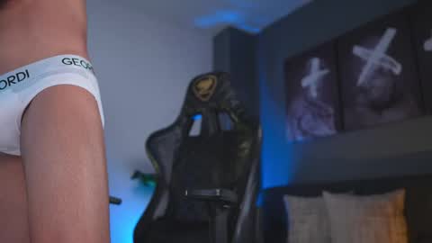 kevin montoya online show from February 21, 3:04 pm