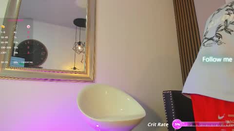 Snapshot of kevinn_blue chatting on October 14, 10:46 pm Sexy Hot Kevin online show from October 14, 10:46 pm
