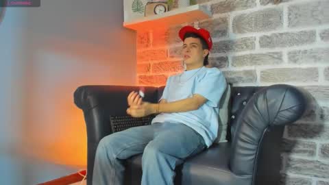 Sexy  Hot Kevin online show from December 5, 4:44 am