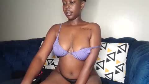 keyla online show from June 7, 4:28 am
