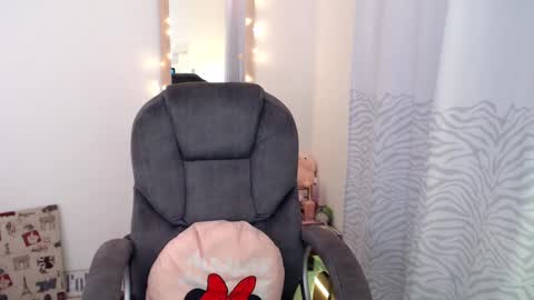 Liss online show from February 6, 1:32 pm