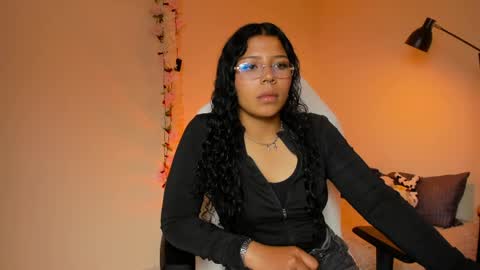 Khalessi  online show from March 30, 2:17 pm