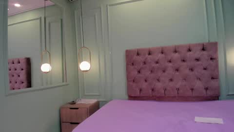 Kathe Hot online show from March 4, 6:07 pm