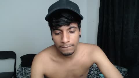 khevinlopezonig online show from October 31, 6:03 am