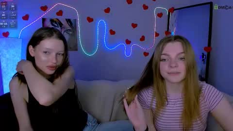 khloebeauty online show from February 25, 9:51 pm