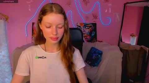 khloebeauty online show from June 3, 6:05 am