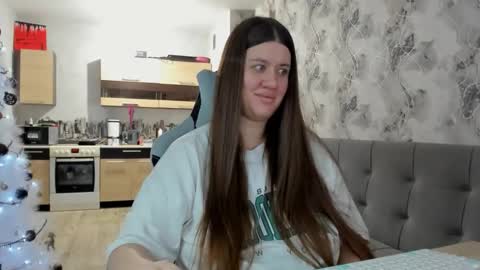 kianna_dior_ online show from January 6, 11:14 am