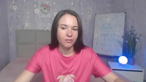 Snapshot of kiaracriegs chatting on September 28, 6:28 pm Kara online show from September 28, 6:28 pm