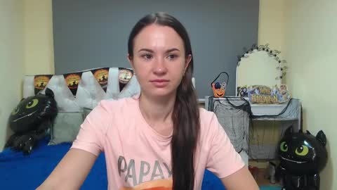 Snapshot of kiaracriegs chatting on October 16, 6:29 pm Kara online show from October 16, 6:29 pm