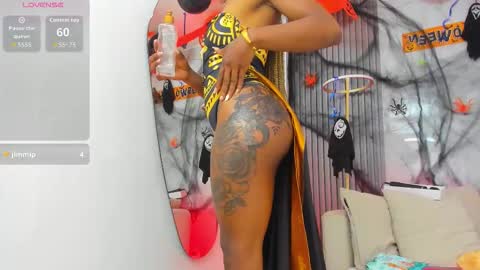 kiaratentation online show from October 31, 8:09 pm