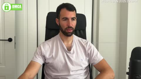 Manu online show from January 15, 1:20 pm