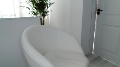 Snapshot of kiki_akai chatting on March 11, 9:45 am Ada online show from March 11, 9:45 am