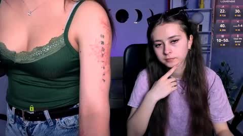 kiki_swan online show from June 2, 7:16 pm