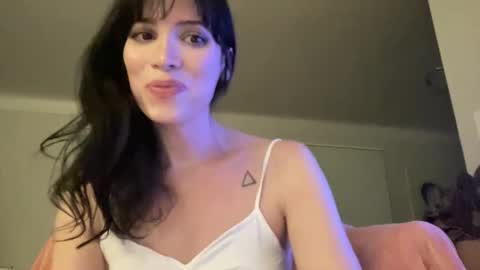 Kiki Hart online show from January 18, 2:25 am