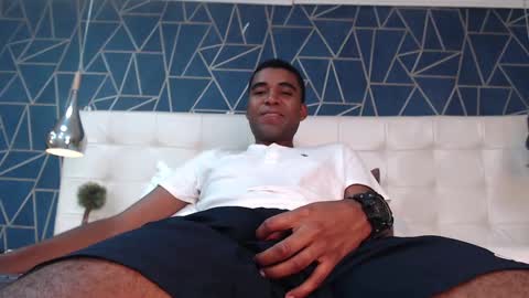 kiliammontclair online show from December 10, 4:34 am