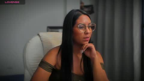 Alejandra  online show from February 8, 11:24 pm