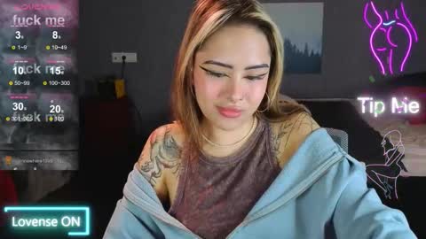 Kim online show from November 19, 5:29 am