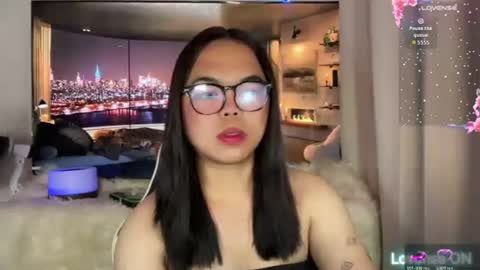 KYLIE online show from November 20, 2:25 pm