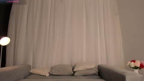 Kim online show from November 10, 9:39 pm