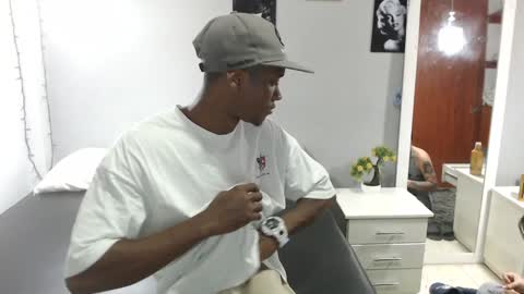 Kim  Yuk online show from January 7, 7:28 pm