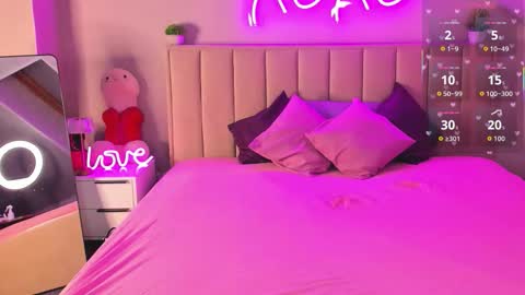 kimberlly_smith online show from March 8, 11:53 pm