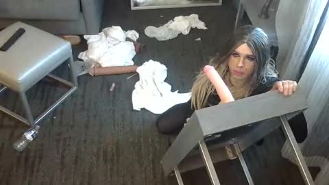 Kimberly360 online show from April 7, 7:05 pm