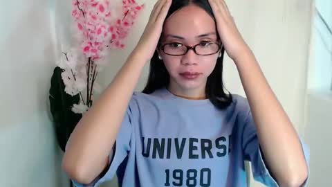 Kimberly online show from May 14, 12:09 am