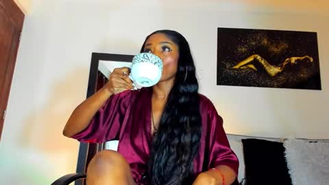 Kimberly Banks online show from November 28, 10:33 am