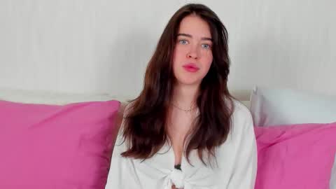 KimberlyBond online show from December 14, 7:20 pm