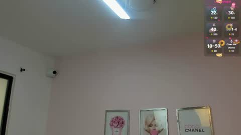 Kimberly online show from June 15, 7:28 pm