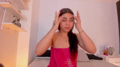 Kimberly Loren online show from September 11, 4:03 am