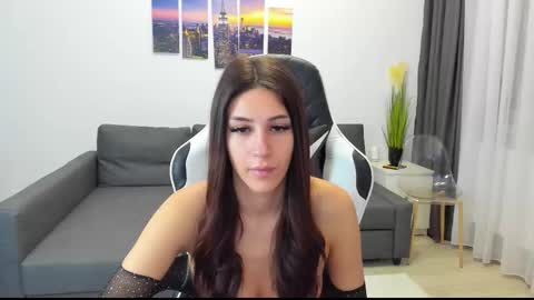Snapshot of kimi_ivy chatting on October 21, 4:06 am kimi_ivy online show from October 21, 4:06 am