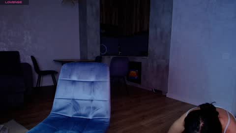 Kimiko online show from April 15, 3:26 pm