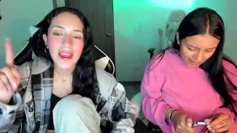 Snapshot of kimmi_foxy chatting on October 10, 11:31 pm kimmi online show from October 10, 11:31 pm