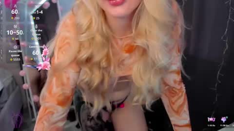 kimmy1_powell online show from March 15, 7:02 am