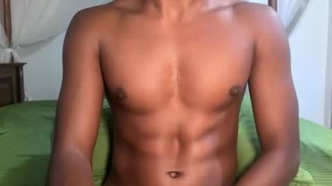 Isaac online show from August 3, 3:29 pm