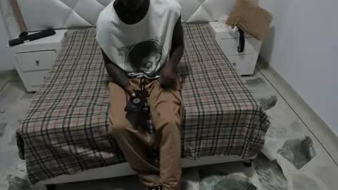 kingmaverickx online show from March 22, 3:32 am