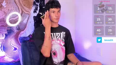  A L E X  online show from December 4, 9:53 am